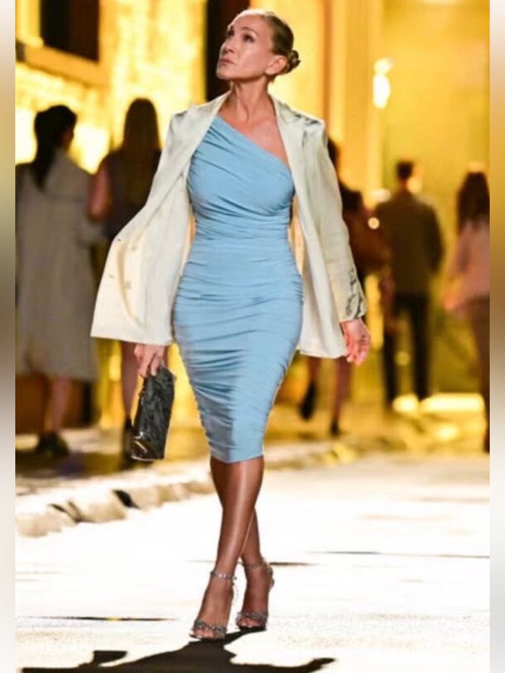 Norma Kamali Diana Dress to Knee in Powder Blue